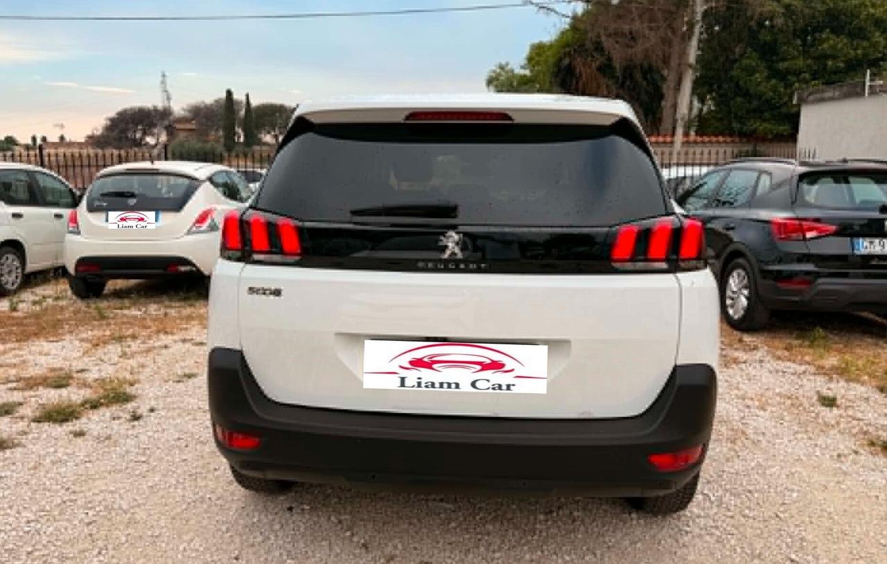 Peugeot 5008 7 posti 1.5 HDi 130cv Allure