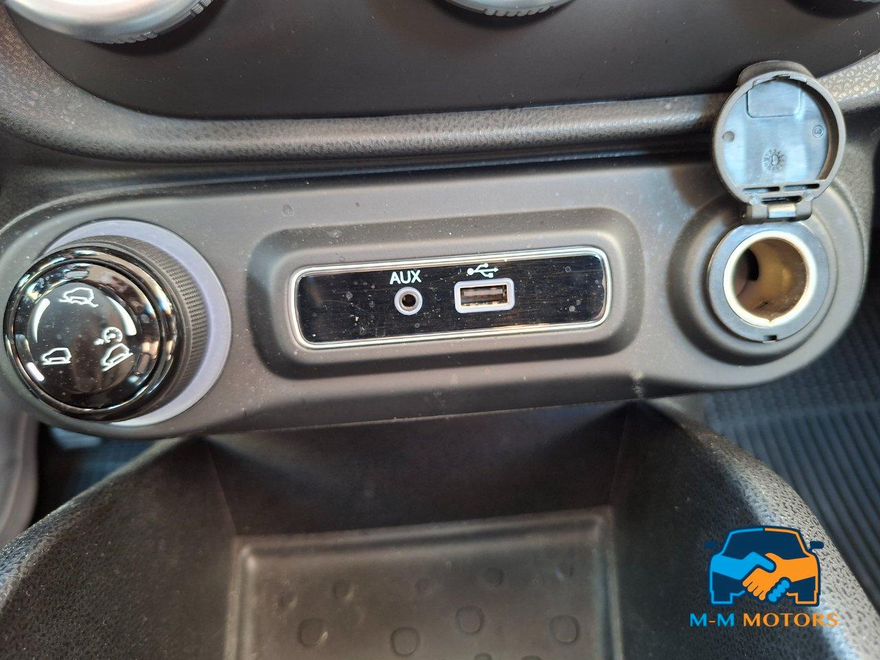FIAT 500L cross per neo patentati