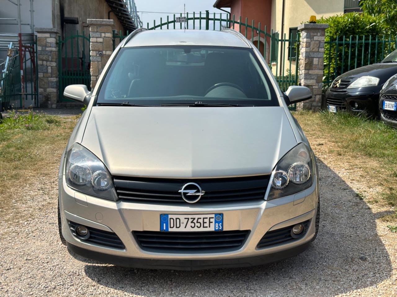 Opel ASTRA 1.7 CDTI 101CV SW COSMO KMCERT UNICOPR