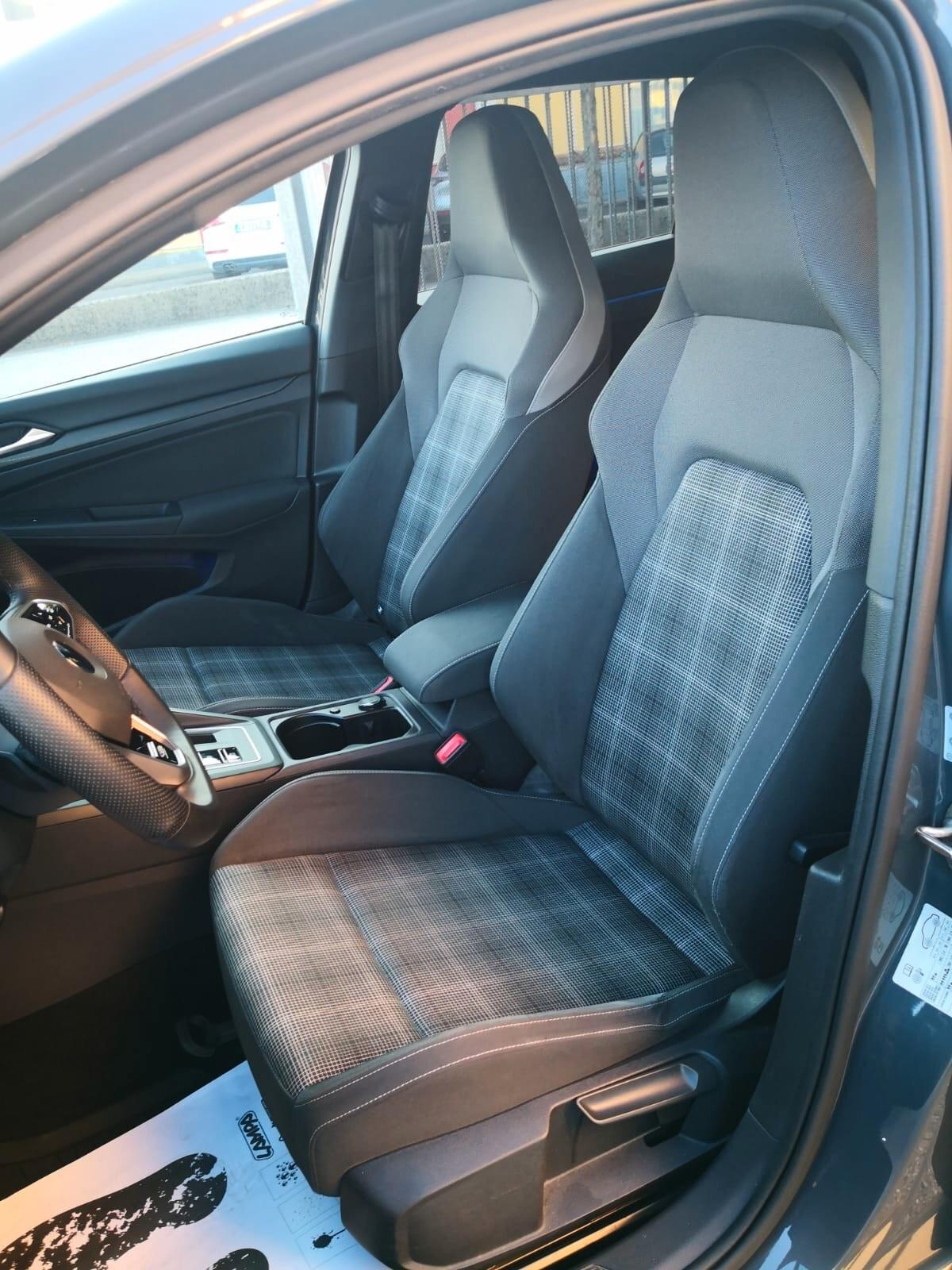 Volkswagen Golf VIII 2.0 TDI GTD DSG