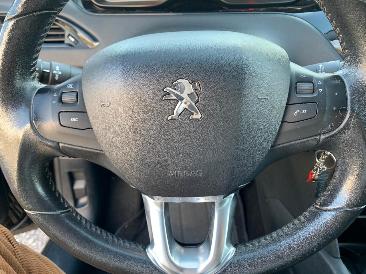 Peugeot 208 1.2 Gpl 82cv 5 porte Allure