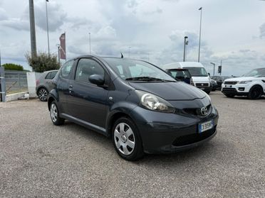 TOYOTA Aygo 1.0 12V VVT-i 3p. Sol