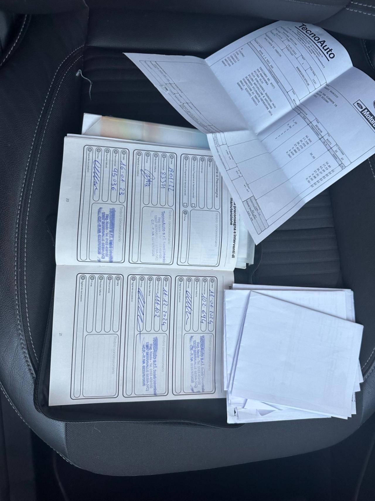 Ford Kuga 1.5 TDCI 120 CV S&S 2WD Powershift Titanium tagliandi ufficiale