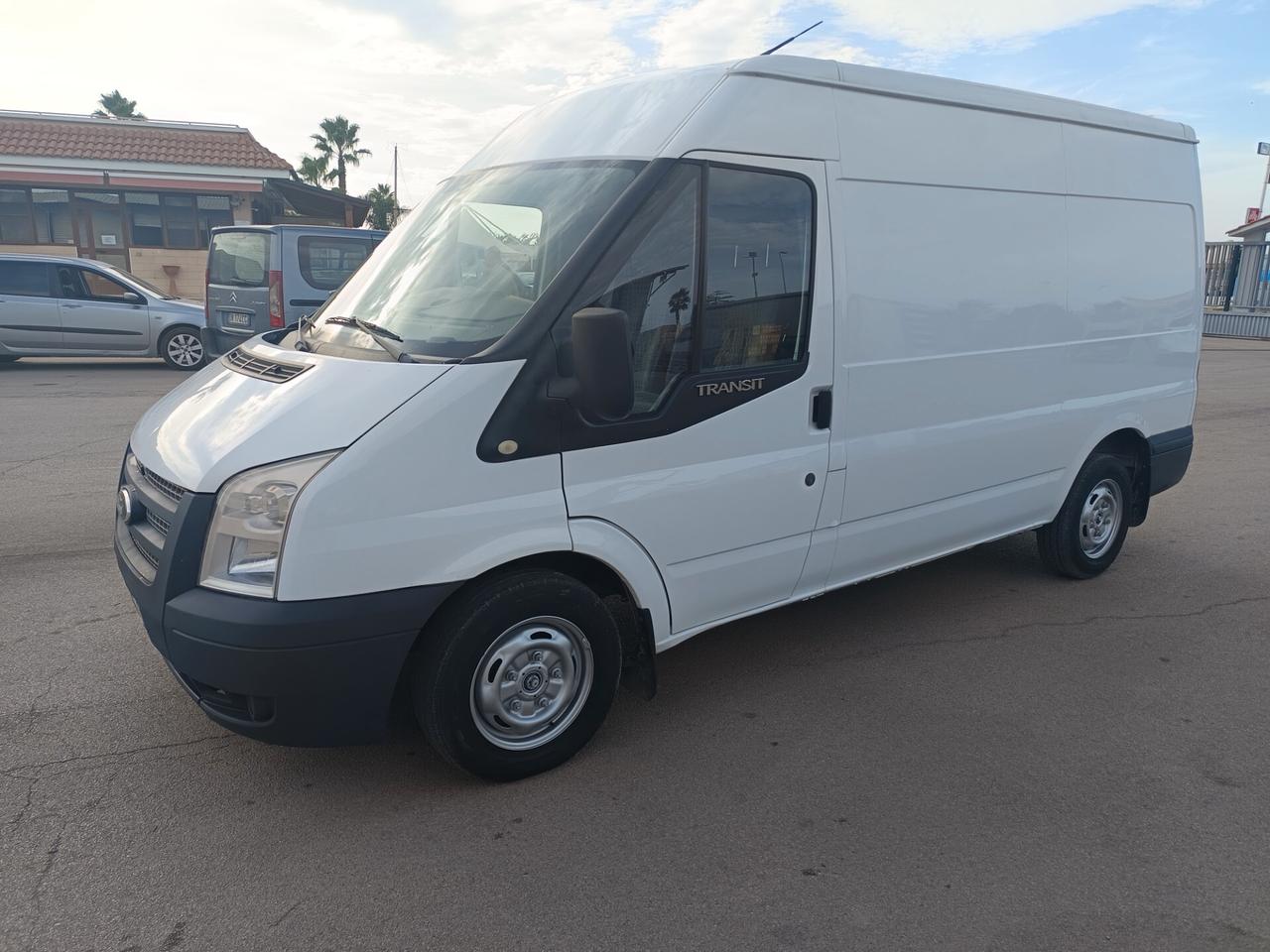 FORD TRANSIT TDCI 2.2 TETTO ALTO MOTORE NUOVO