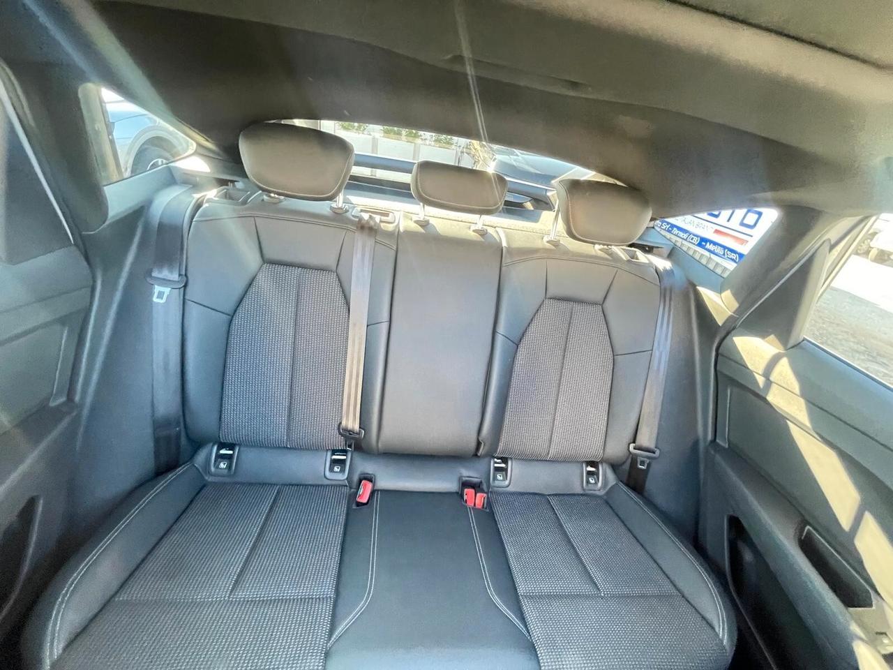 Audi Q4 50 e-tron quattro S line edition