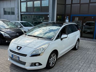 Peugeot 5008 Cielo Panorama 1.6 HDi 115CV Allure