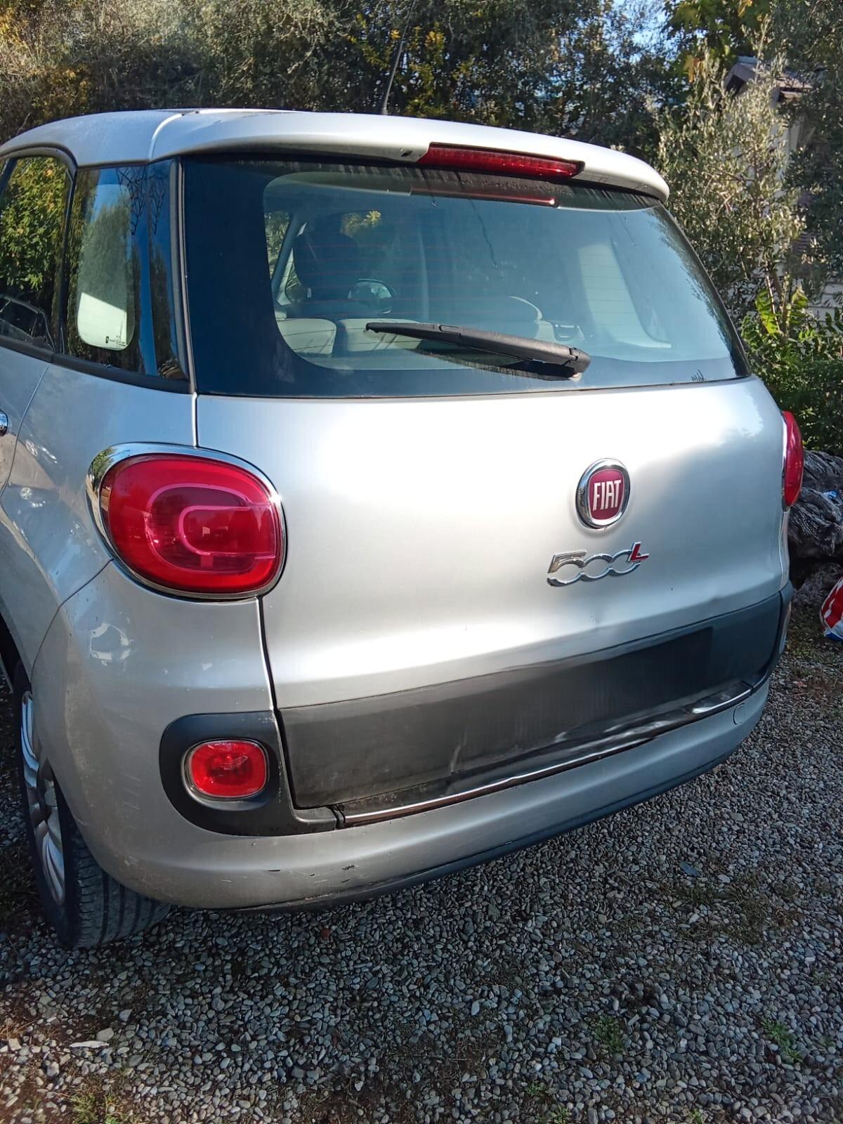 Fiat 500L ----