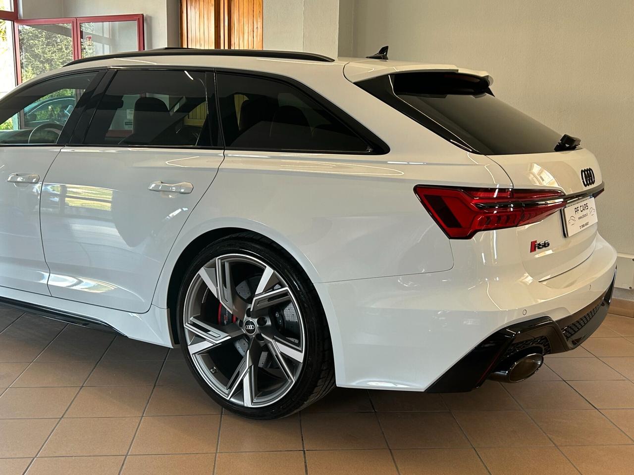 Audi A6 RS 6 Avant 4.0 TFSI V8 quattro tiptronic CarboCeramic