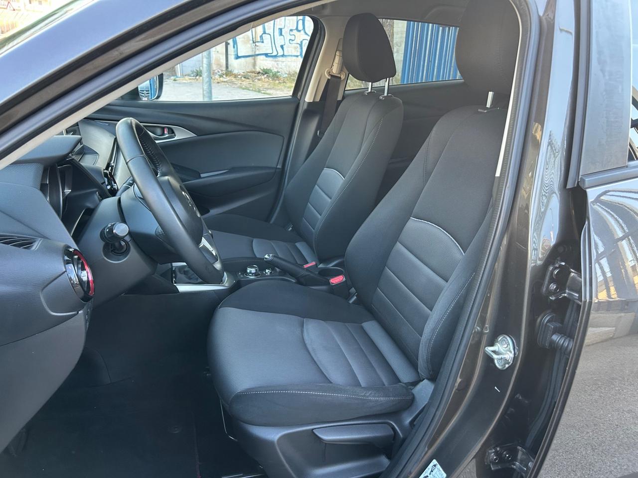 Mazda CX-3 1.5 Diesel 105 cv 2016 Navig retroc