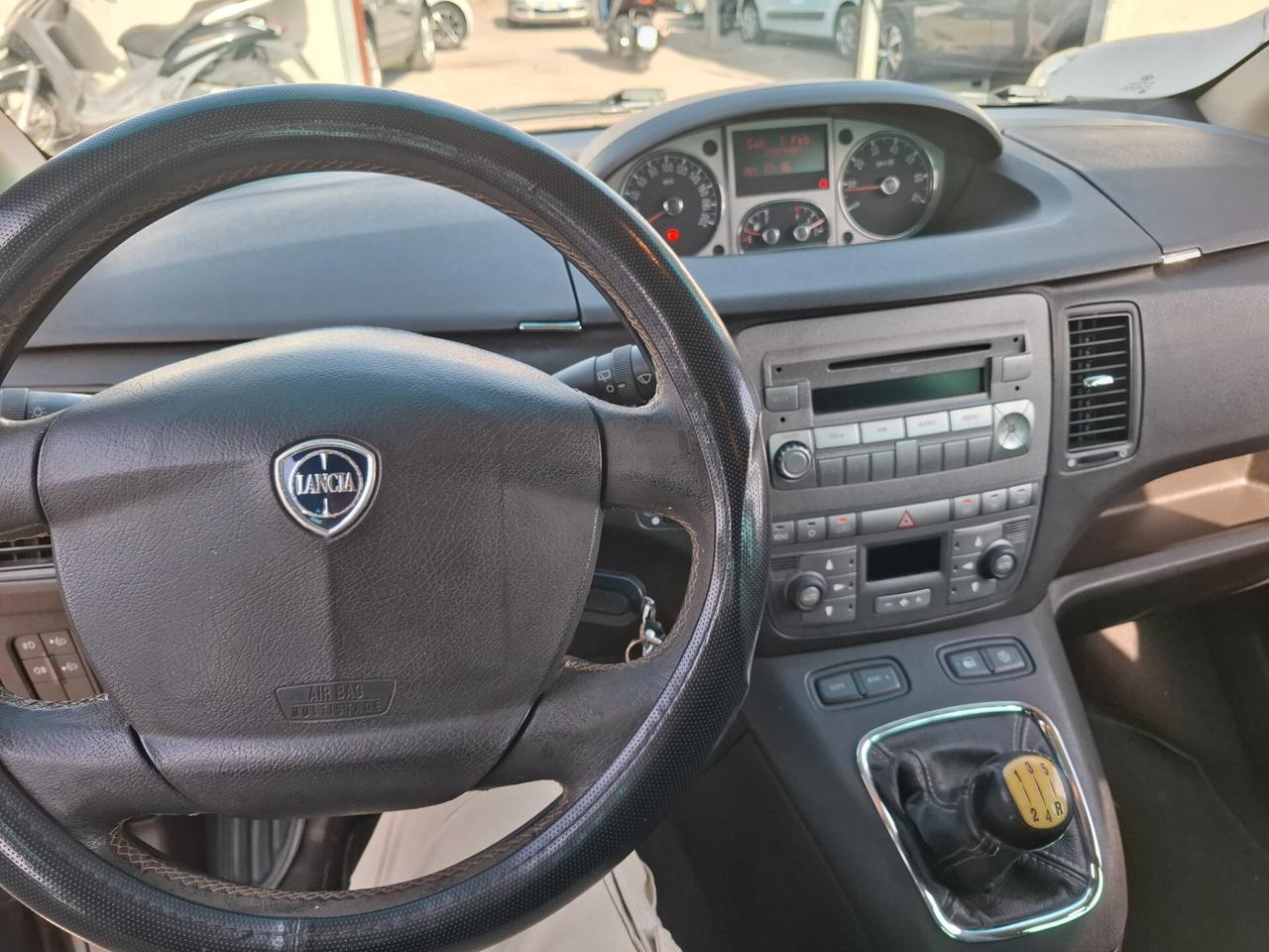 Lancia MUSA 1.3 Mjt 95 CV Gold anno 2012