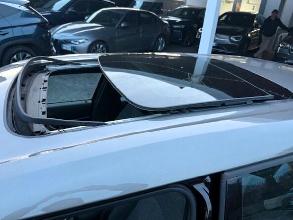 Mini Cooper SD Clubman 2.0 Business ALL4