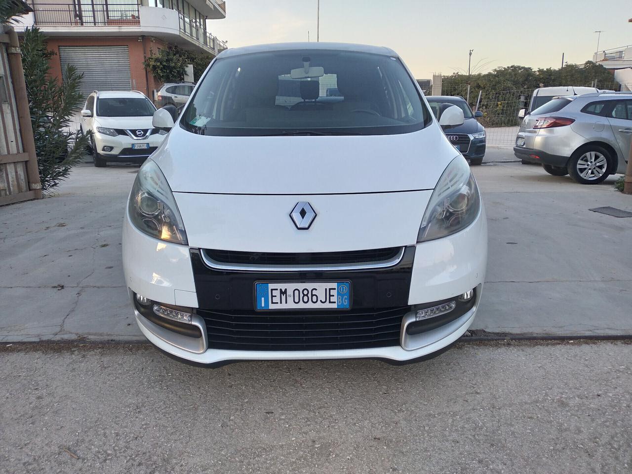 Renault Scenic Scénic X-Mod 1.5 dCi 110CV Dynamique