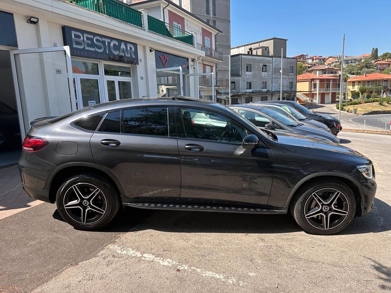 Mercedes-benz GLC 300 d (2.0 245cv.) 4Matic Coupé Premium AMG *TETTO *360° *NIGHT-PAKET *AMBIENT LIGHT