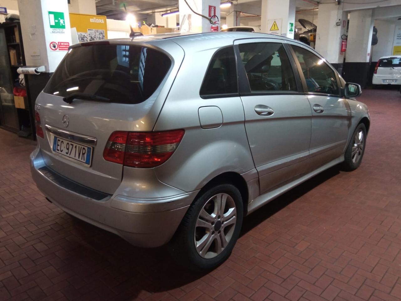 Mercedes-benz B 180 BlueEFFICIENCY Sport 116CV
