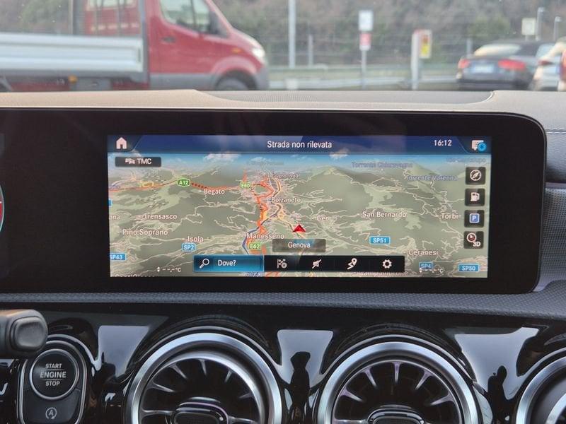 Mercedes-Benz Classe A A 180 d Premium Night edition auto