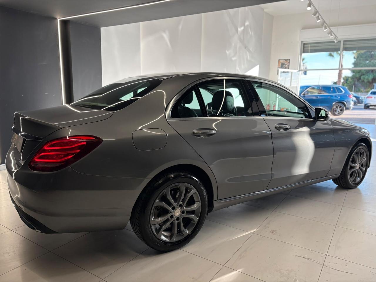 Mercedes-benz C 200 d Auto Premium