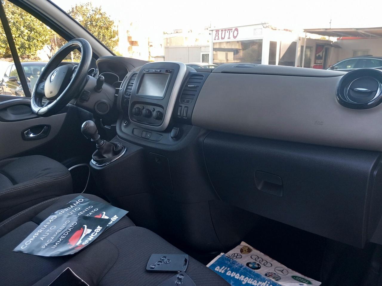 Renault Trafic 1.6 dCi 125CV S&S Intens 9 posti MOTORE SOSTITUITO CON KM 156000