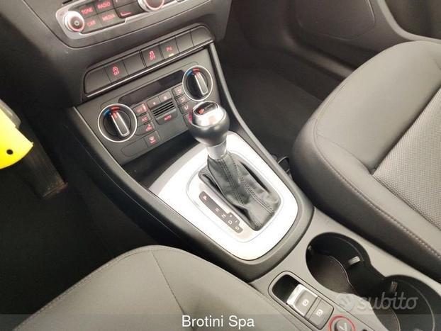Audi Q3 2.0 TDI 120 CV S tronic