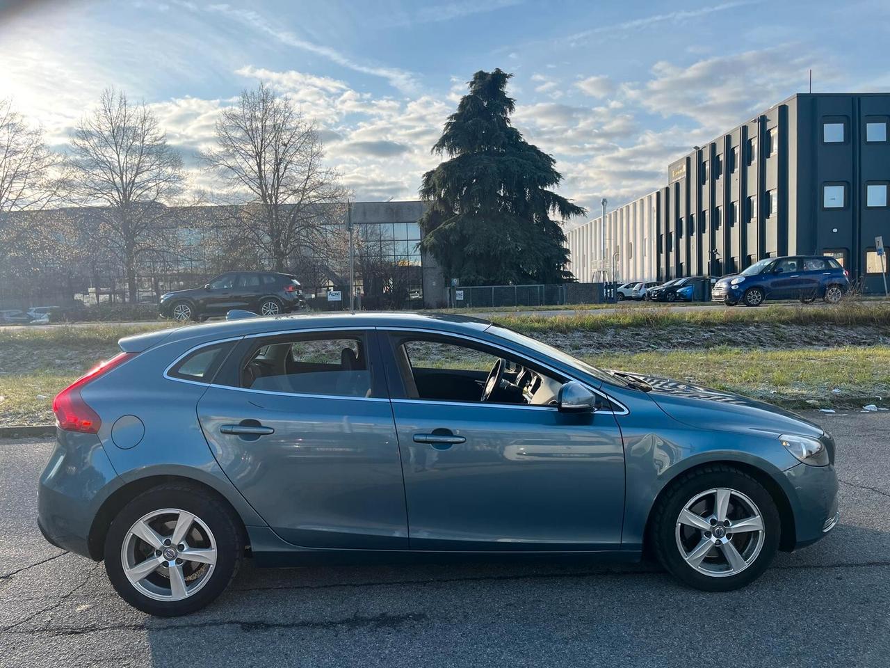 Volvo V40 D2 1.6