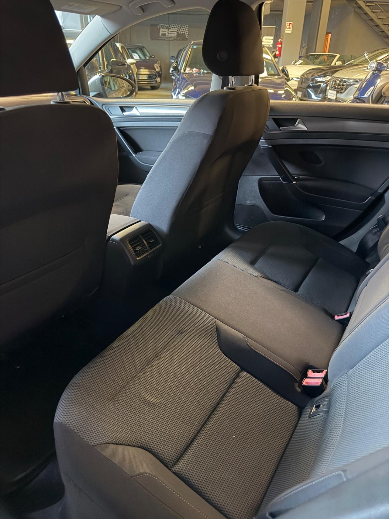 Volkswagen GOLF 2.0 TDI 5P. HIGHLINE KMCERT