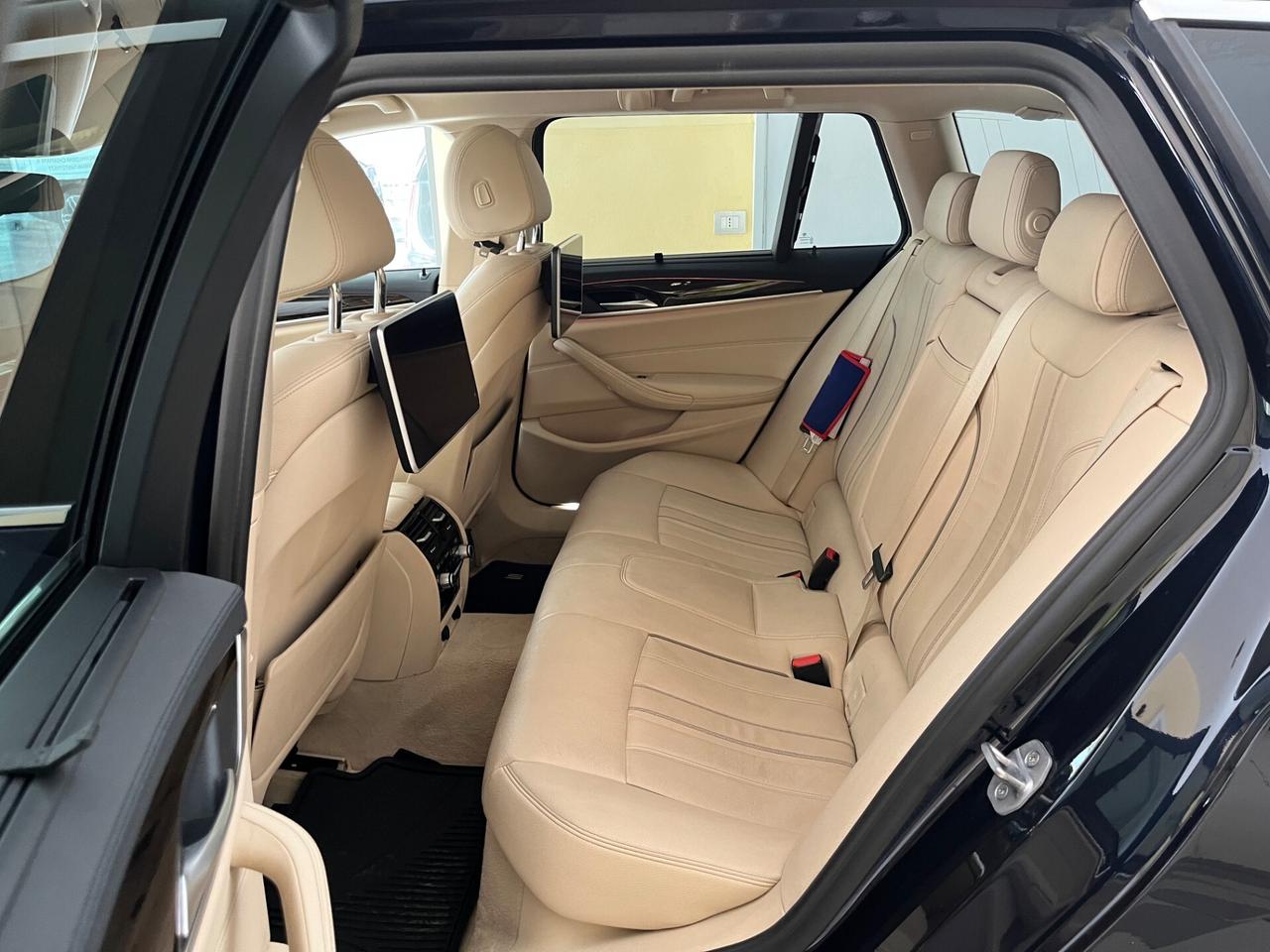 Bmw 520d xDrive Touring Luxury Line