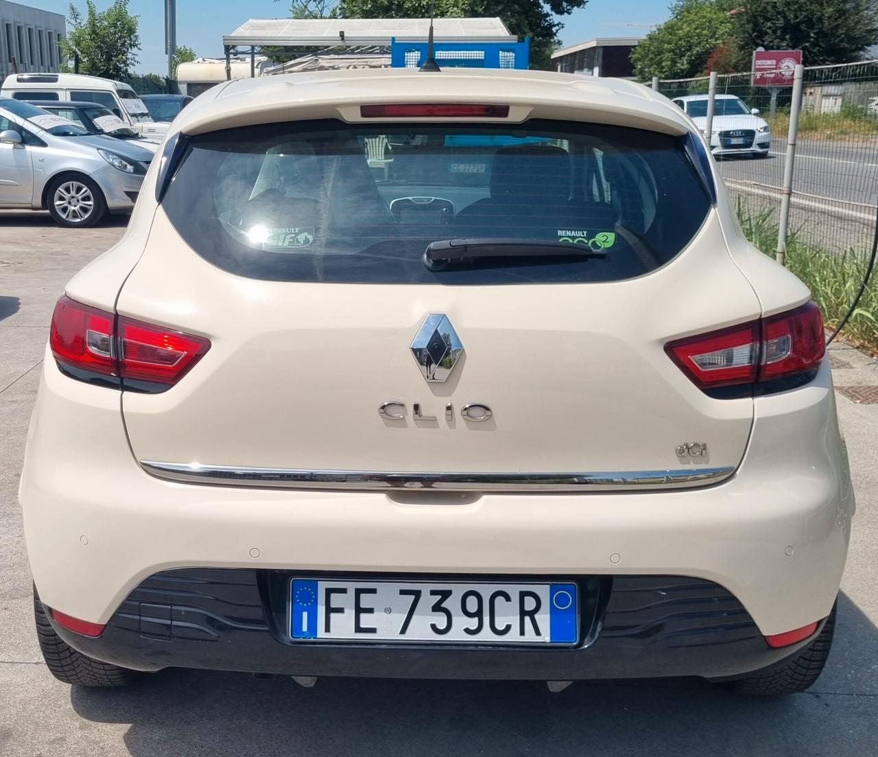 RENAULT CLIO 1.5 DCI 75 CV EURO 6B OK NEOPATENTATI