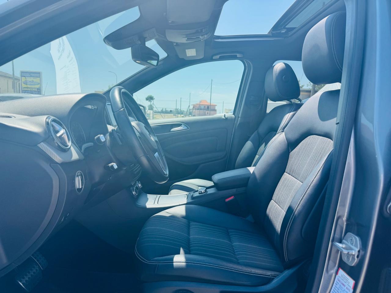 Mercedes-benz B 200 BlueEFFICIENCY Premium