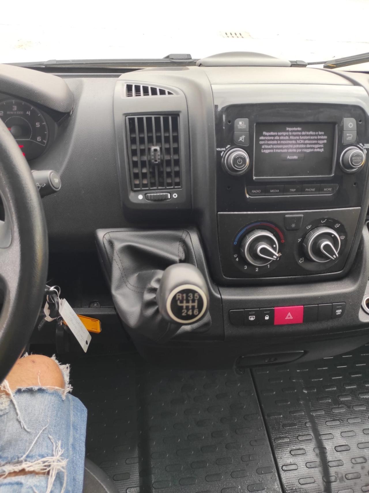 Citroen Jumper 33 2.2 BlueHdi L2H2 140CV Iva Compresa