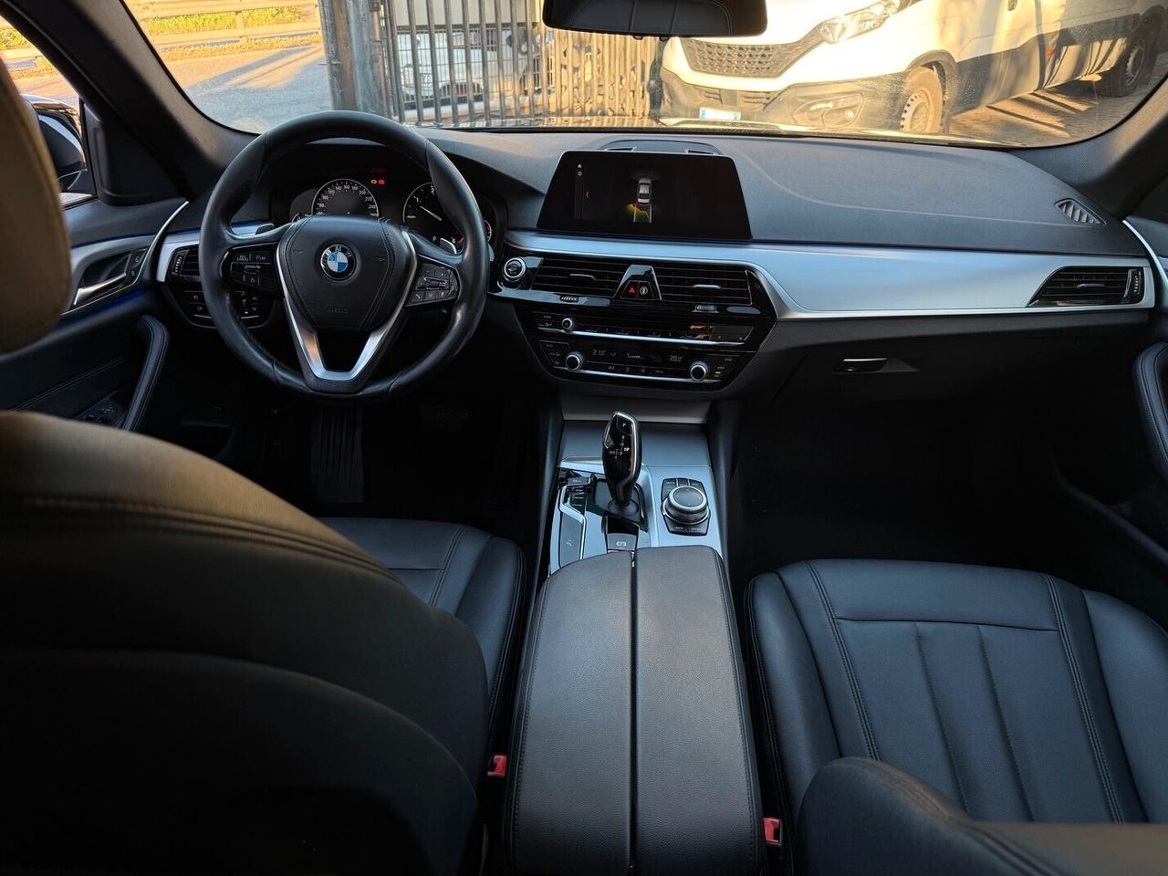 Bmw 520 48V Luxury