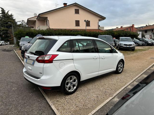 FORD C-Max 1.6 TDCi 115CV Plus 7 POSTI