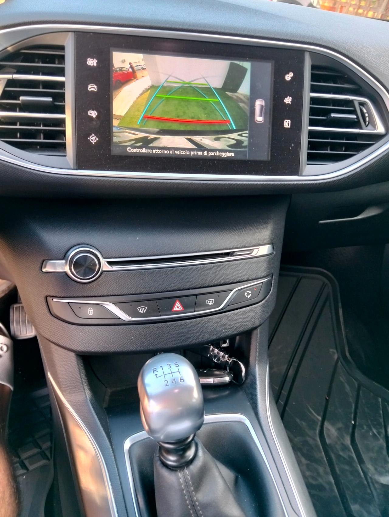 Peugeot 308 BlueHDi 150 S&S Allure