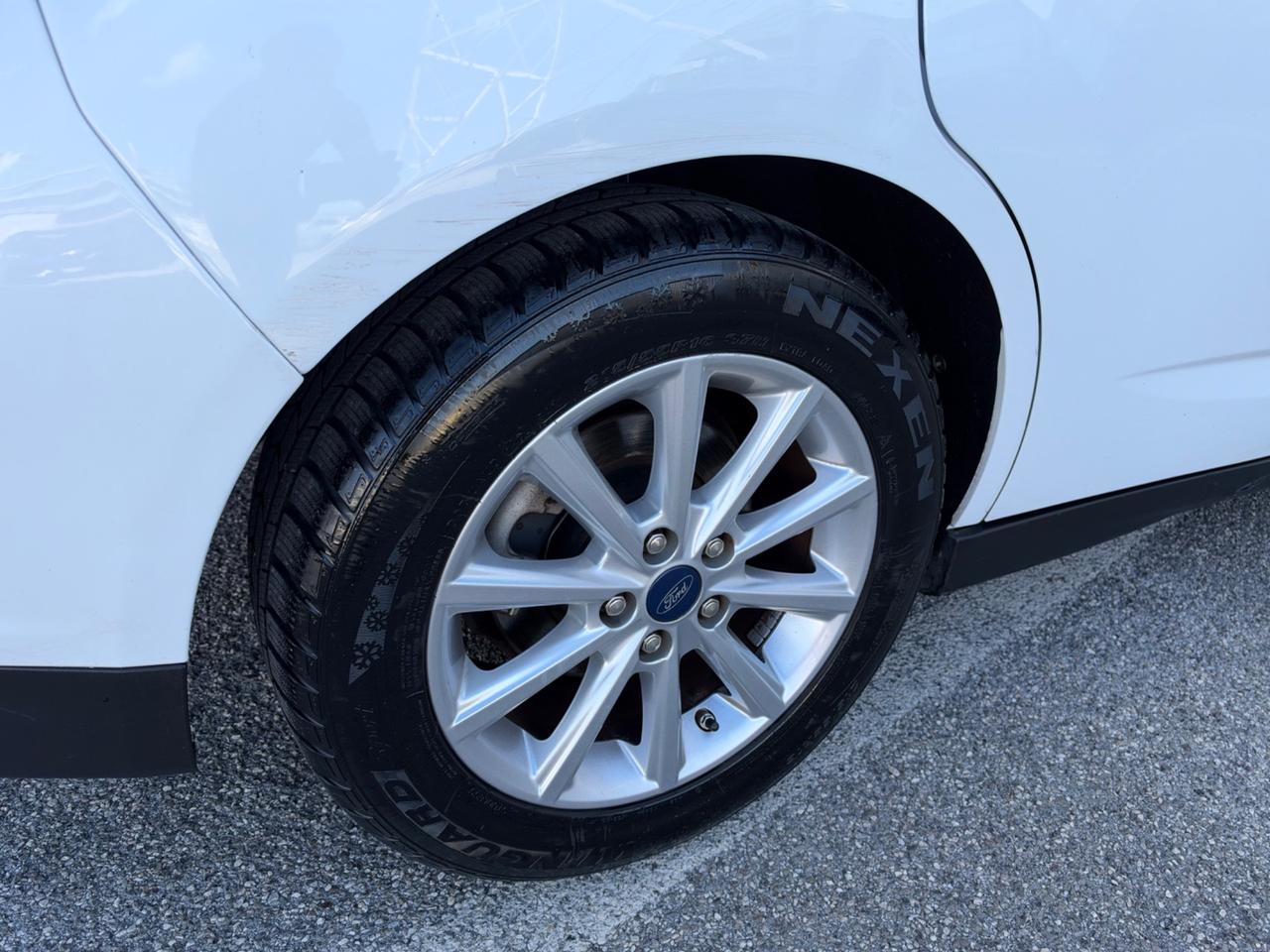 Ford C-Max 1.5 TDCi 120CV Powershift Titanium 2018