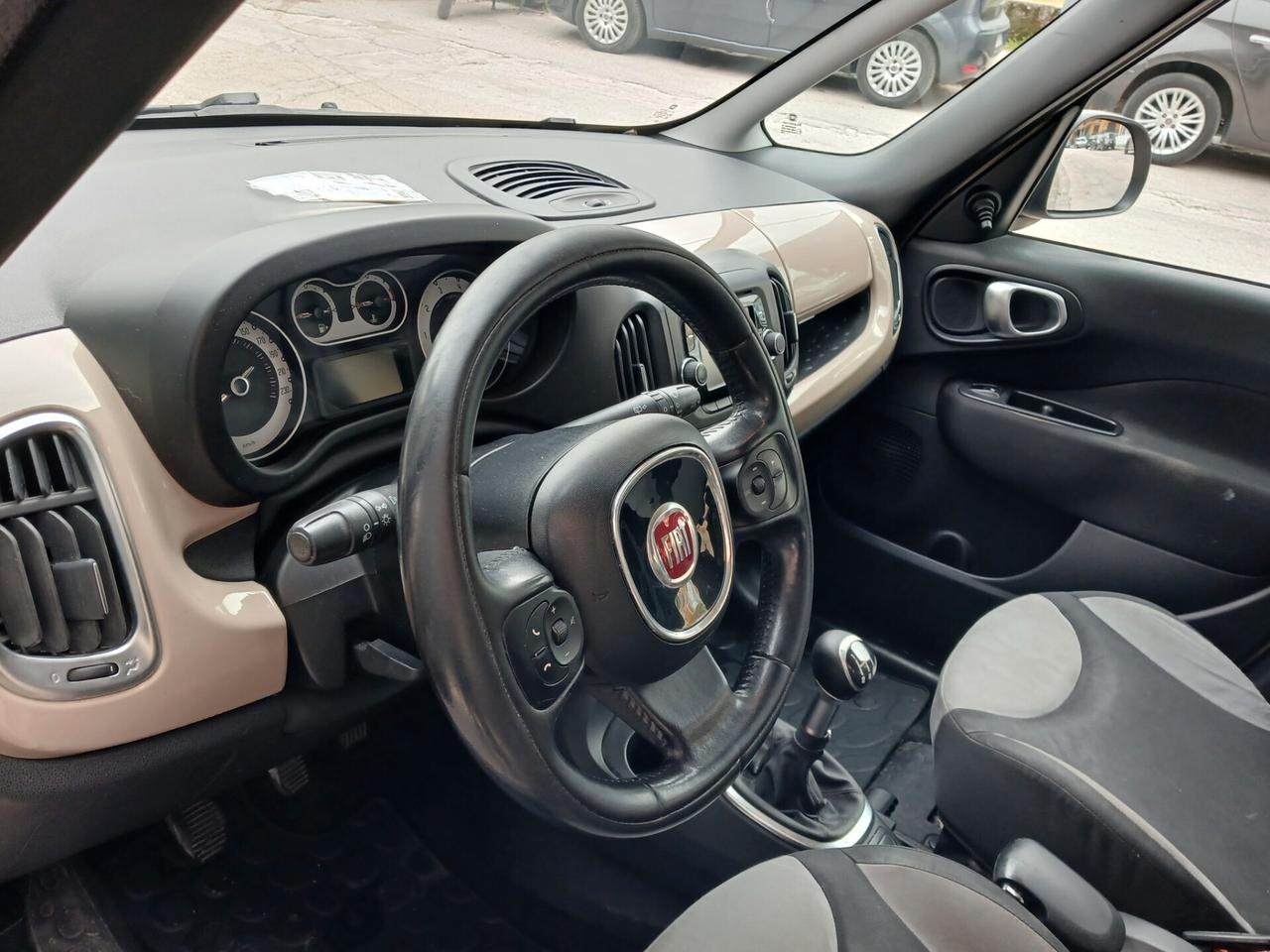 AUTOCARRO COMPRESO IVA