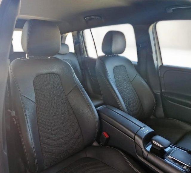 MERCEDES-BENZ GLB 180 d Automatic Business Extra
