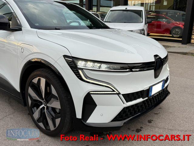 RENAULT Megane E-Tech Electric 220 CV Comfort Range - PROMO