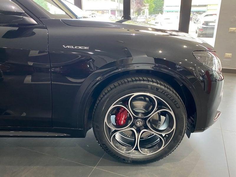 Alfa Romeo Stelvio Stelvio 2.2 Turbodiesel 210 CV AT8 Q4 Veloce KM0 Nero Vulcano