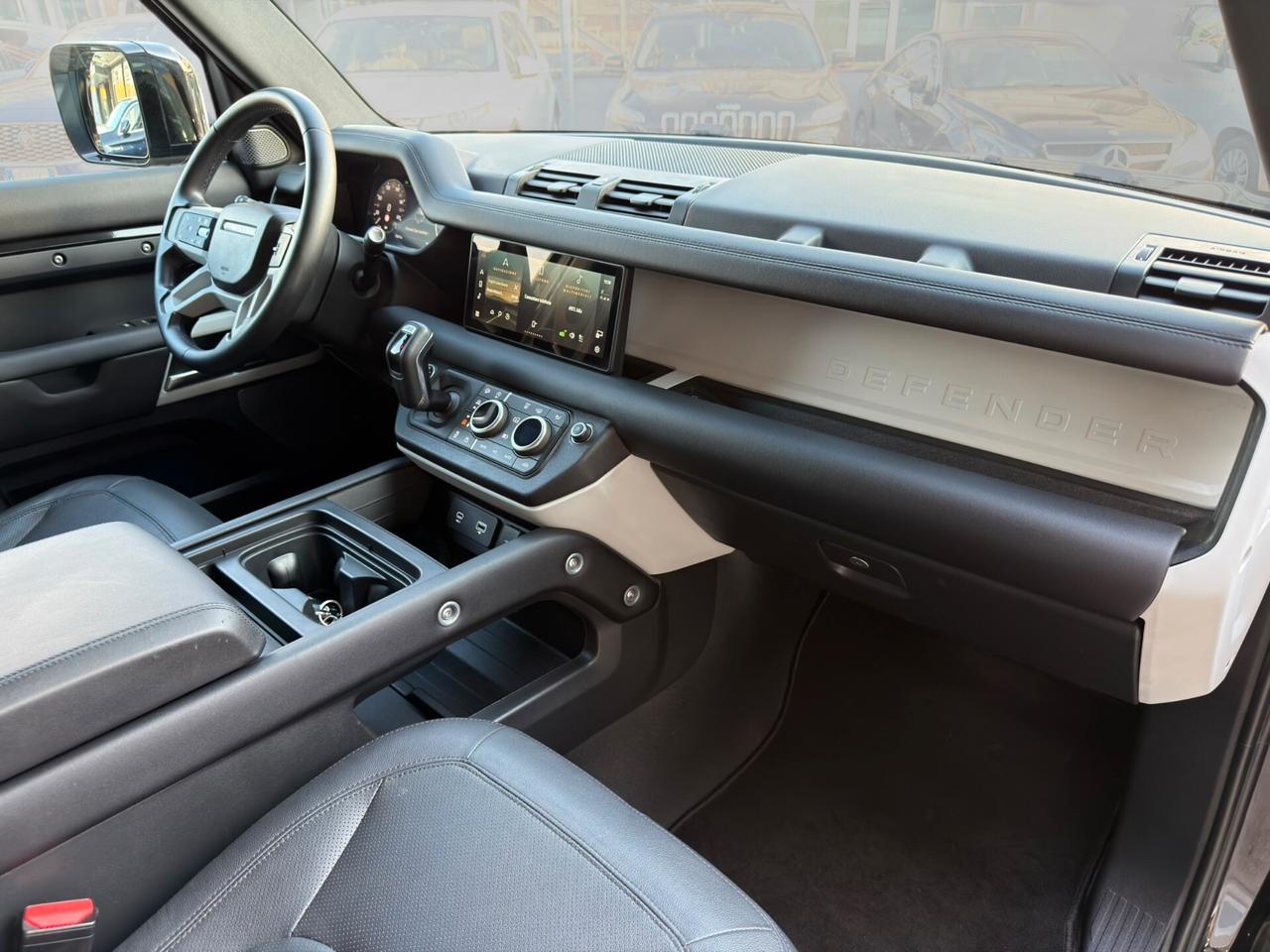 Land Rover Defender 110 3.0D I6 200 CV AWD SE N1 AUTOCARRO