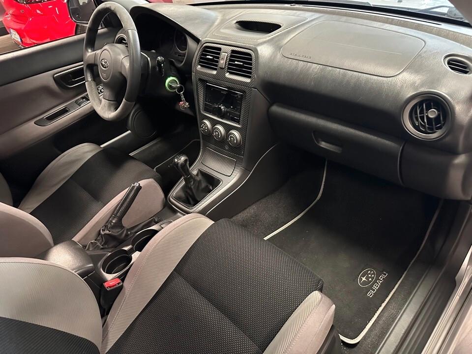 Subaru Impreza 2.5 WRX AWD SW 230CV MANUALE