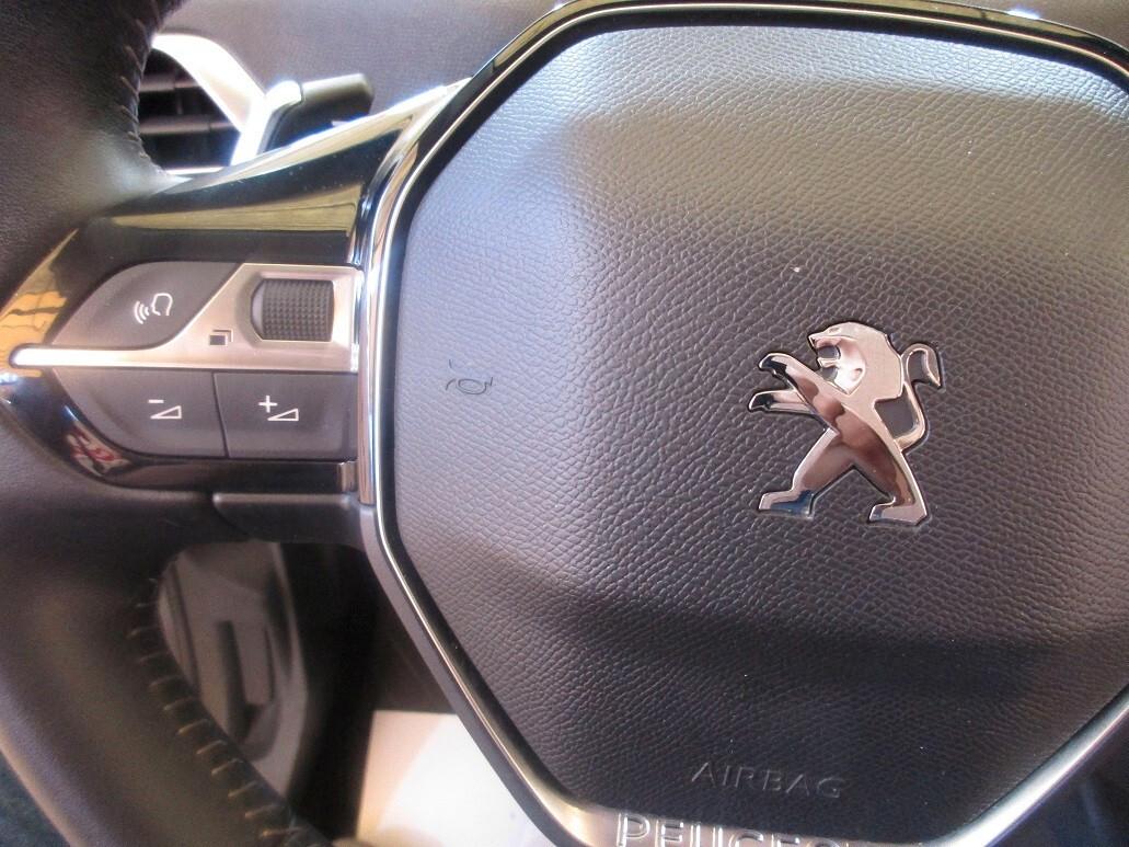 Peugeot 3008 BlueHDi 130 S&S EAT8 Active Business