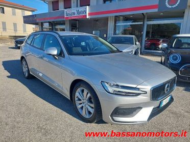 VOLVO V60 B4 (d) Geartronic Momentum Business