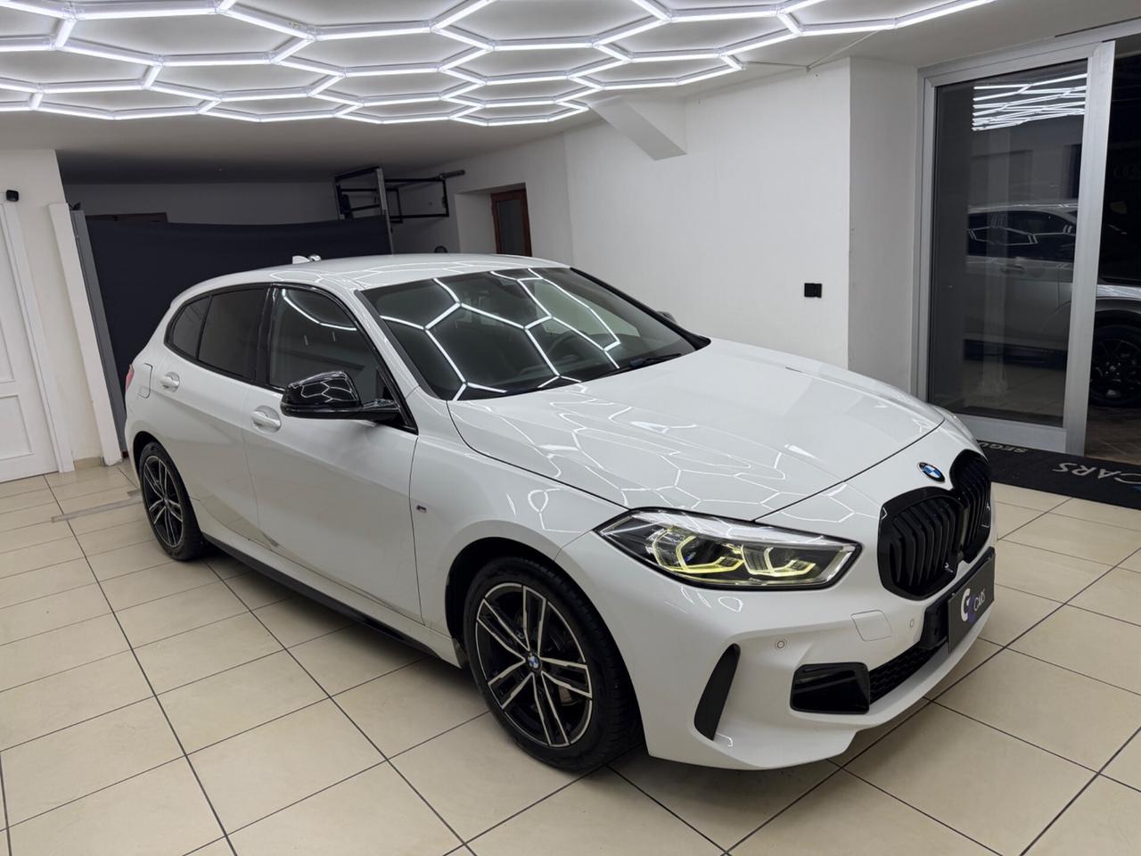 Bmw 116d 5p. Msport neo patentati automatica