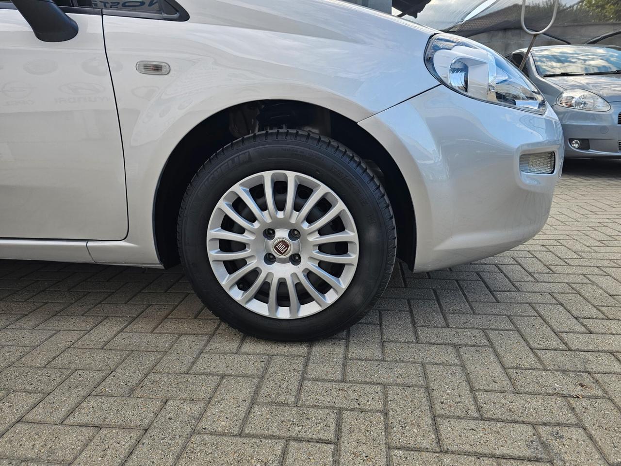 Fiat Punto 1.4 S&S 8V Dualogic 5 porte Lounge - Pochissimi km