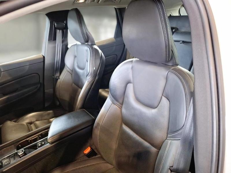 VOLVO XC60 T6 Plug-in AWD auto Recharge Inscription