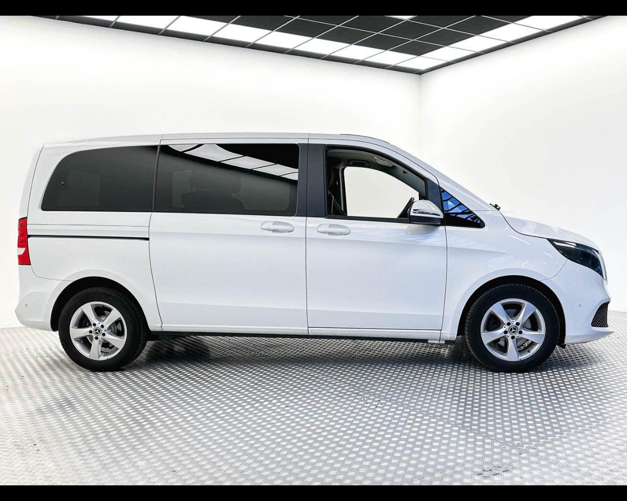 Mercedes-Benz Classe V (W447) - V 220 d Automatic 4Matic Executive Compact