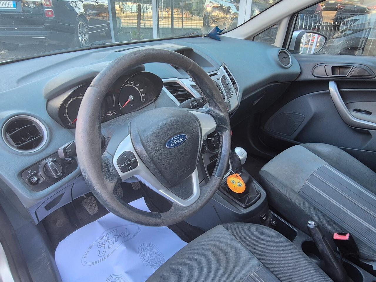 Ford Fiesta 1.2BENZINA GPL 2030