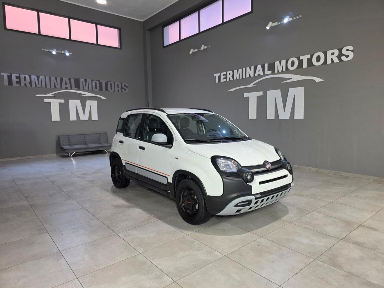 Fiat Panda 1.0 FireFly S&S Hybrid Garmin