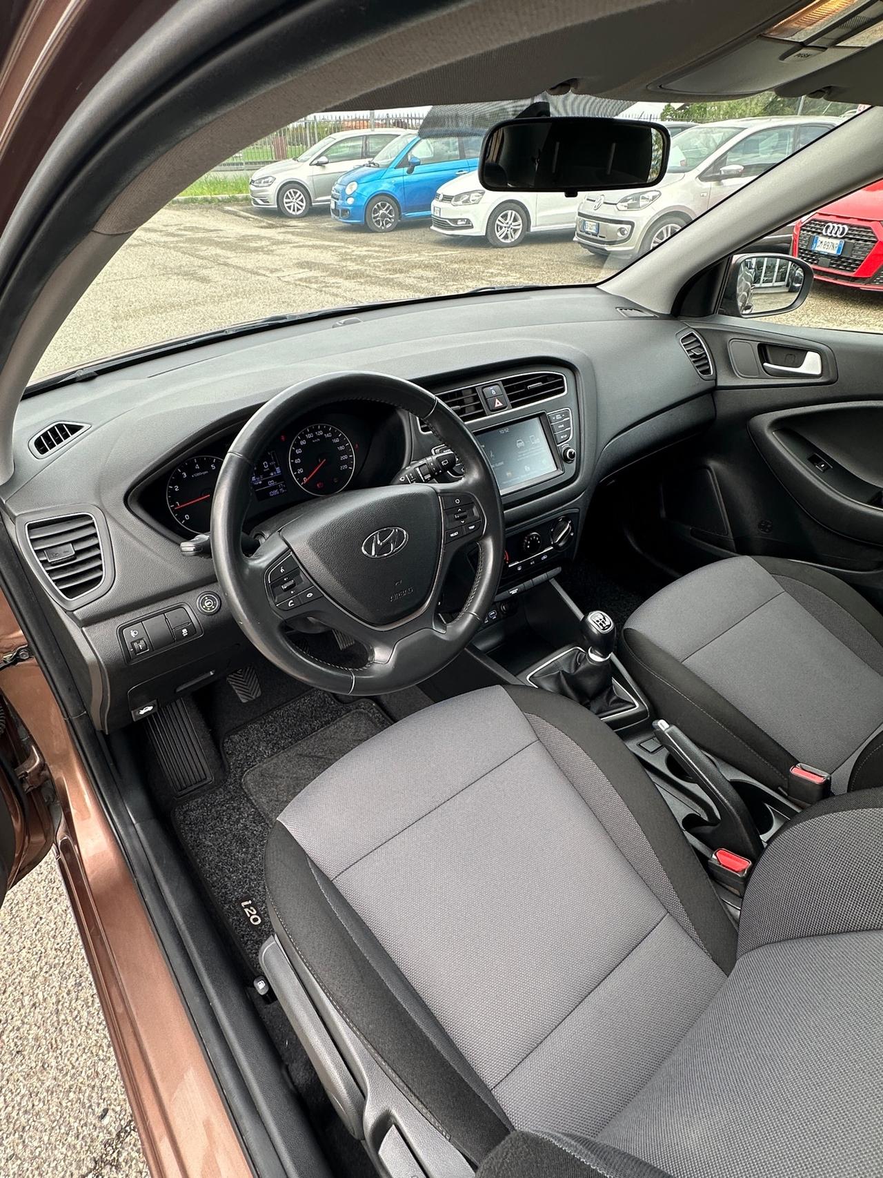 Hyundai i20 1.2 5 porte Econext Connectline - 2019