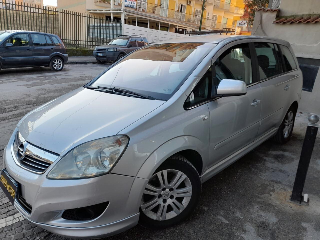 Opel Zafira 7 POSTI BENZ/METANO X NEOPATENTATI