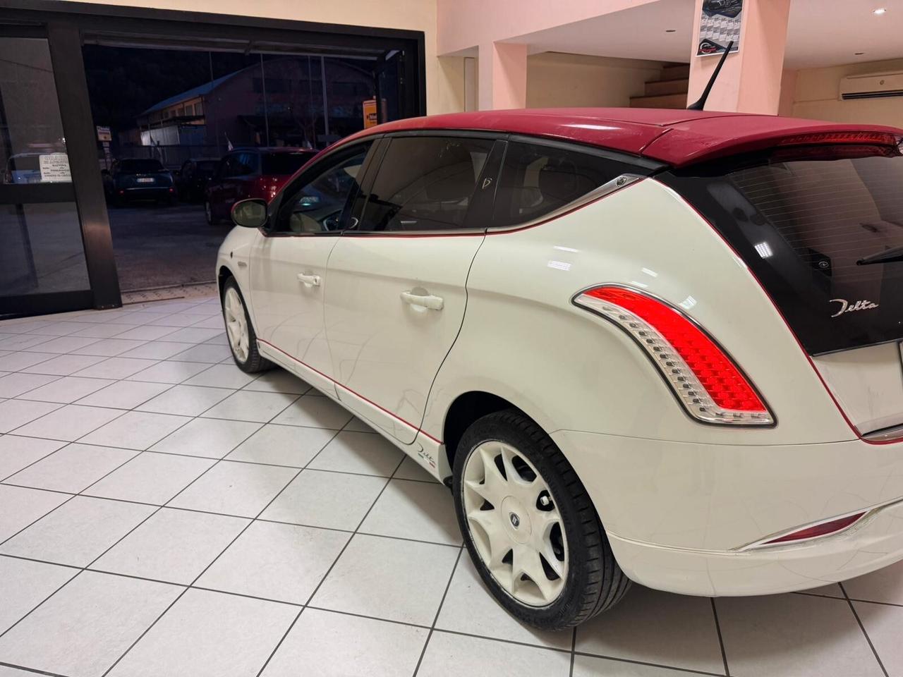 Lancia Delta 1.6 MJT DPF Gold