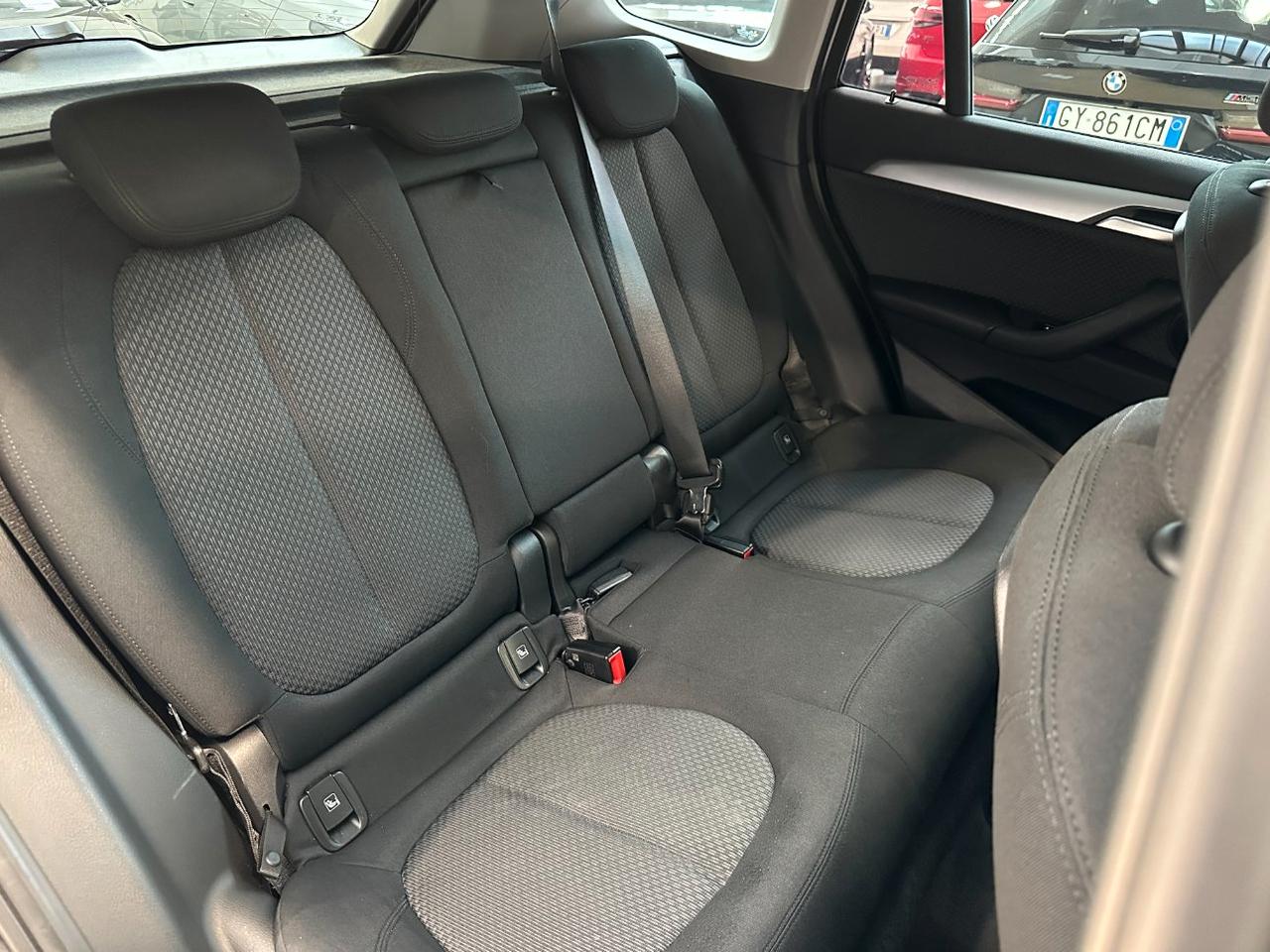 BMW X1 xdrive25e Advantage auto - Carplay
